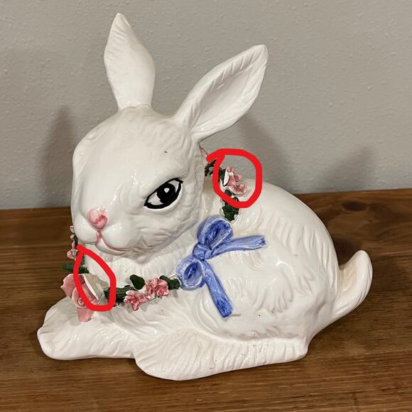 Vintage Ceramic Bunny Rabbit Figurine Floral Wreath Spring Easter Decor PR - Picture 7 of 11